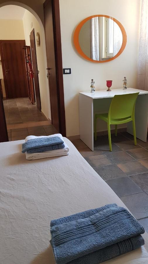 Casa Vacanze Villa Tropia Camastra Eksteriør billede