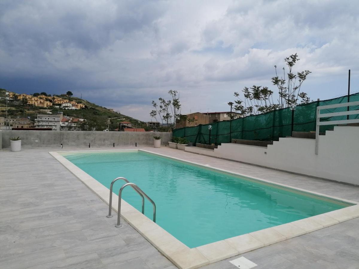 Casa Vacanze Villa Tropia Camastra Eksteriør billede