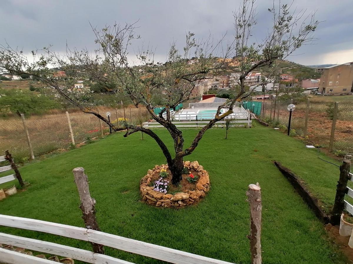 Casa Vacanze Villa Tropia Camastra Eksteriør billede