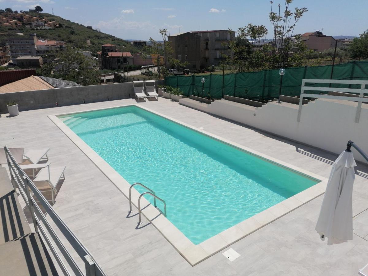 Casa Vacanze Villa Tropia Camastra Eksteriør billede